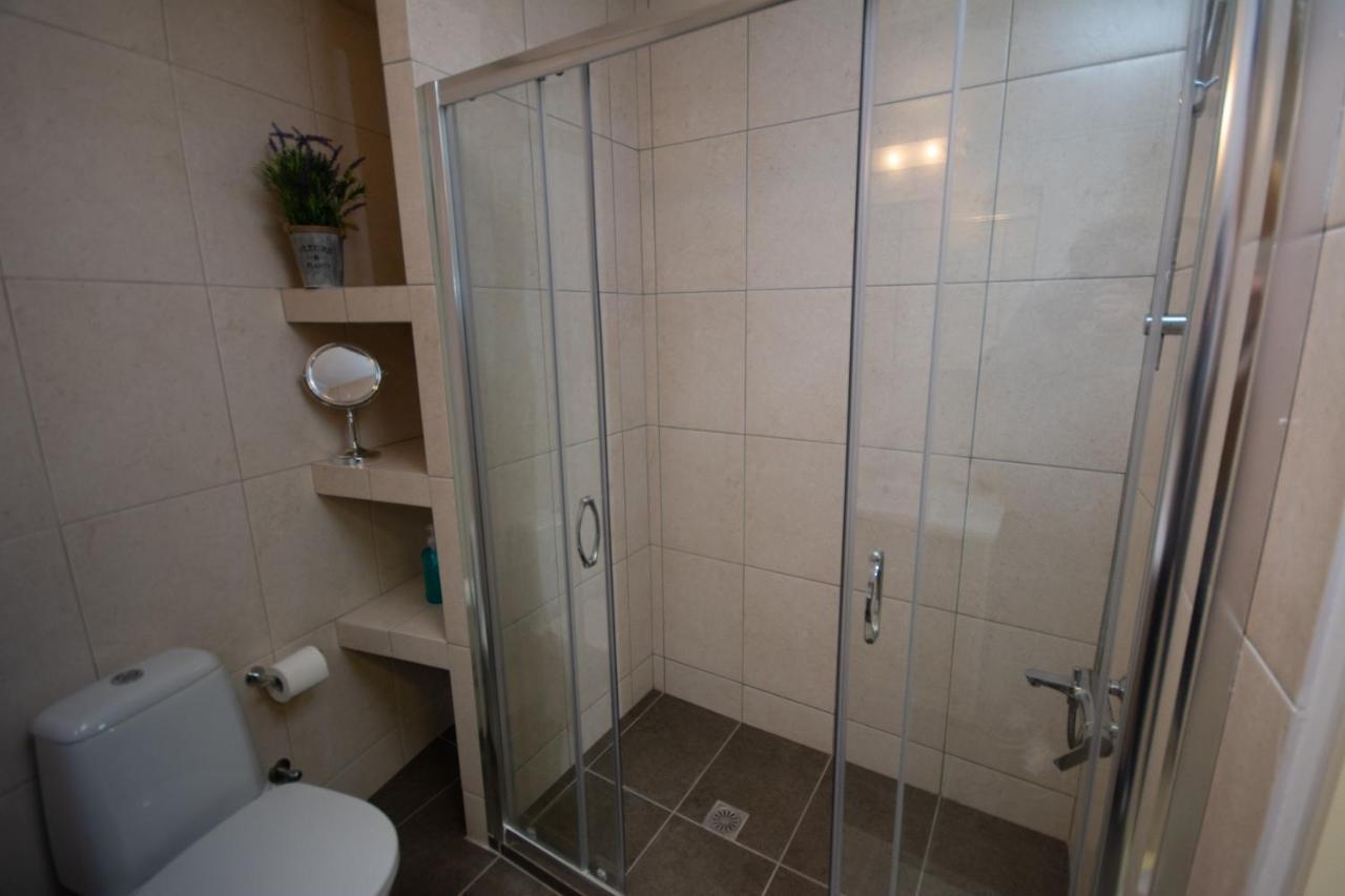Spacious Fully Equipped 3Bd 2Bath Apt In The Heart Of City With Balconies Ac And Fast Wifi #1 Iraklio Eksteriør bilde