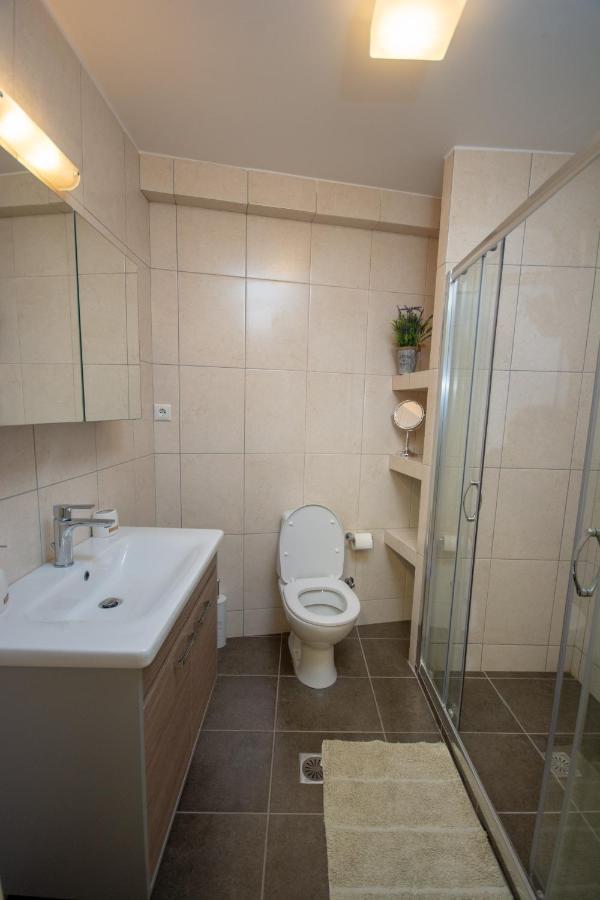Spacious Fully Equipped 3Bd 2Bath Apt In The Heart Of City With Balconies Ac And Fast Wifi #1 Iraklio Eksteriør bilde